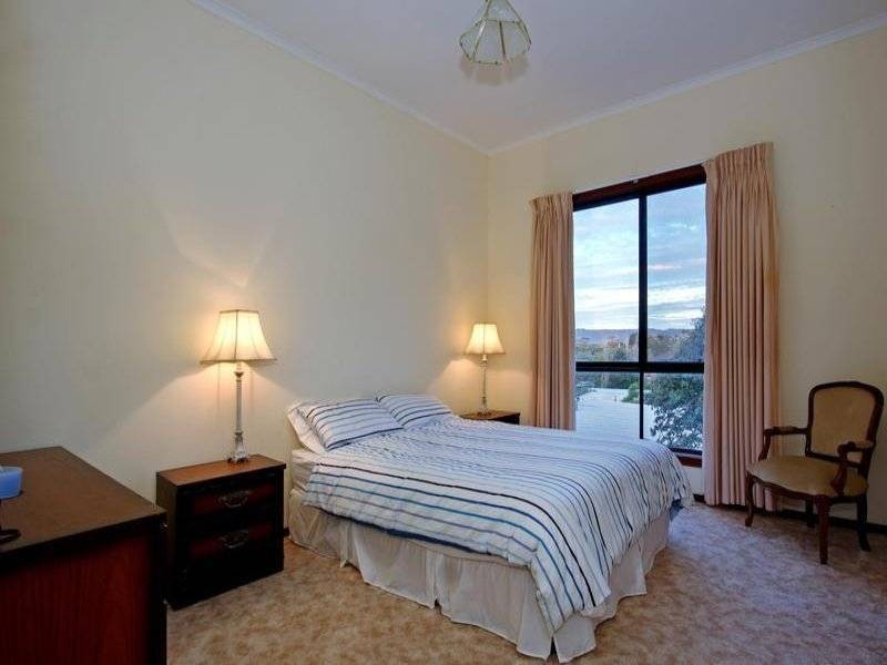 77 Guest Street, Tootgarook VIC 3941