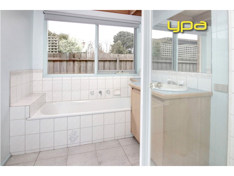 30 Lugano Avenue, Dromana VIC 3936