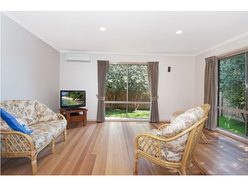 2 Francis Street, Dromana VIC 3936