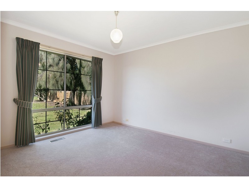 2 Francis Street, Dromana VIC 3936