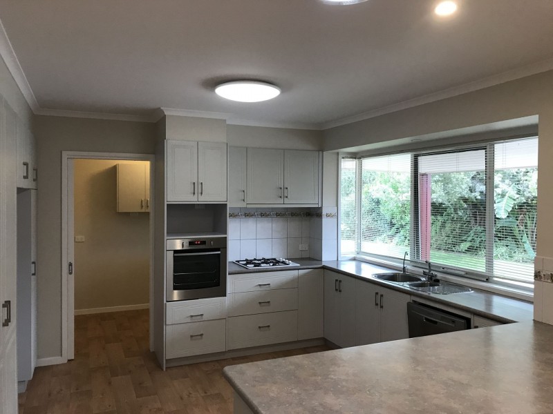 8 Sheila Street, Rye VIC 3941