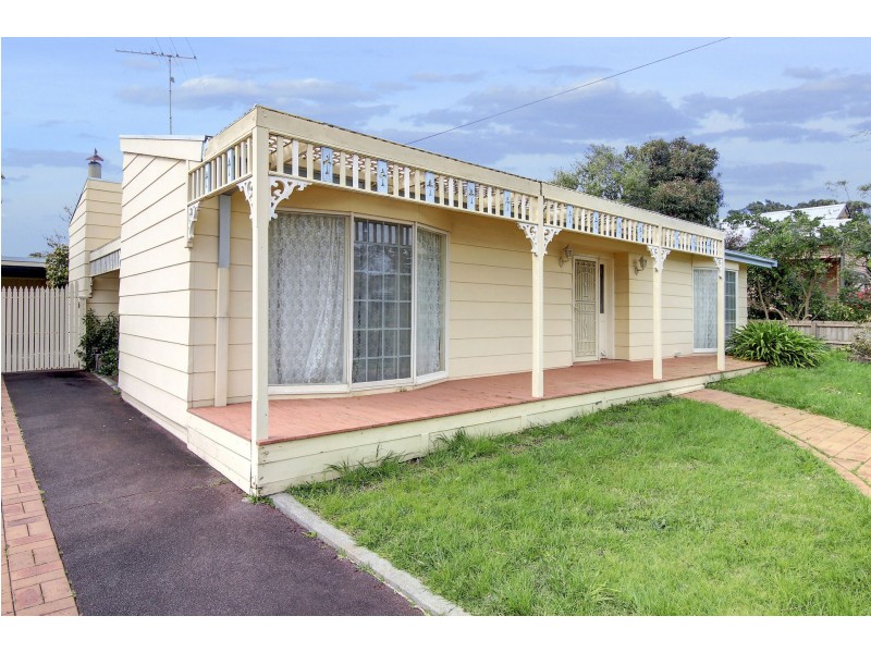 17 Verdon Street, Dromana VIC 3936