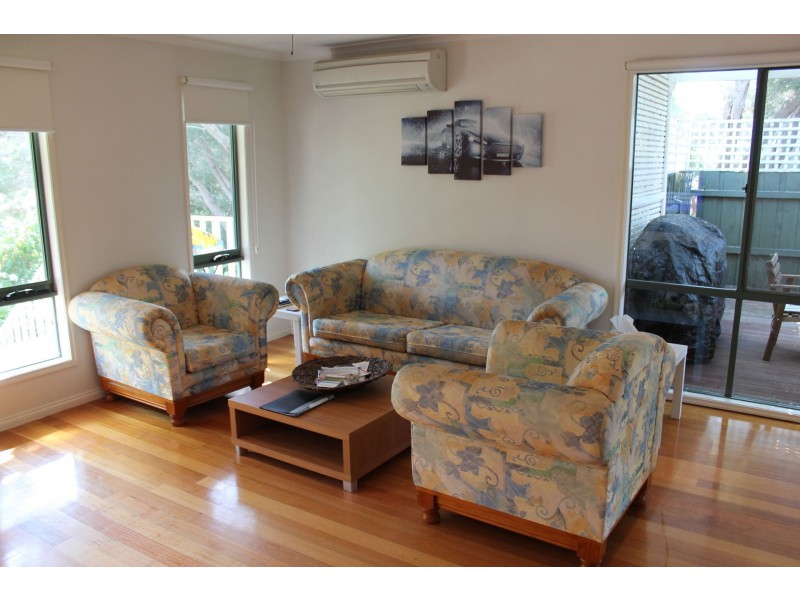 1 Gawalla Street, Rye VIC 3941