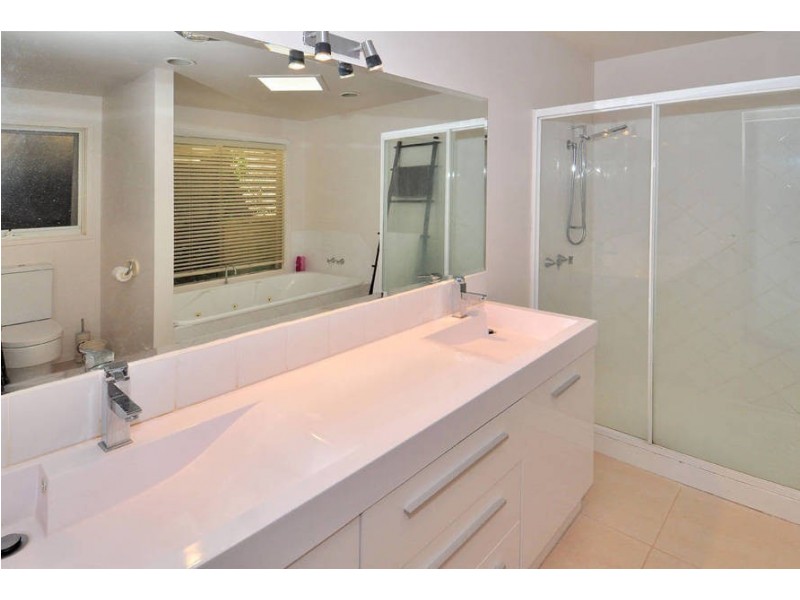 10 Alwyn Street, Rye VIC 3941