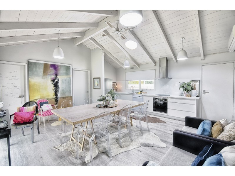 9 Catalina Ave, Dromana VIC 3936