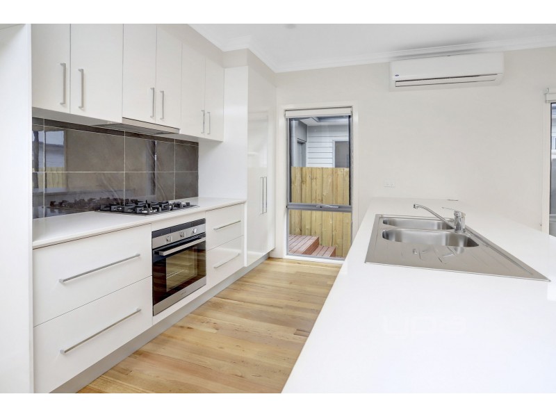 4 Acacia Lane, Rosebud VIC 3939