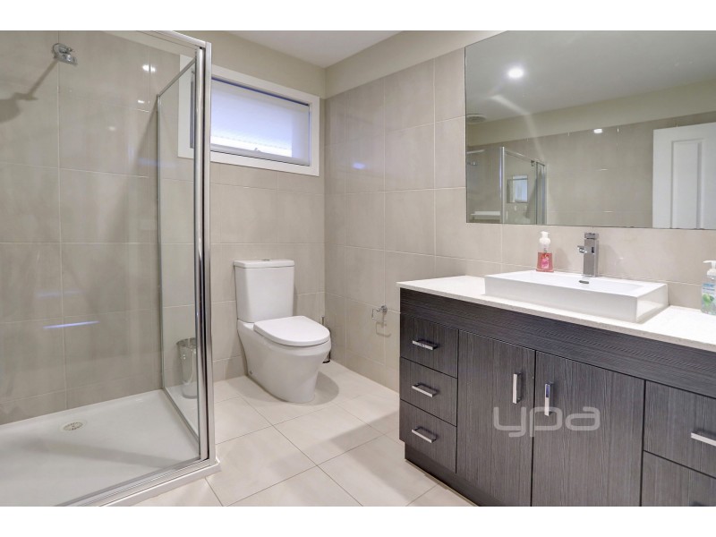 2/45 Beachurst Avenue, Dromana VIC 3936