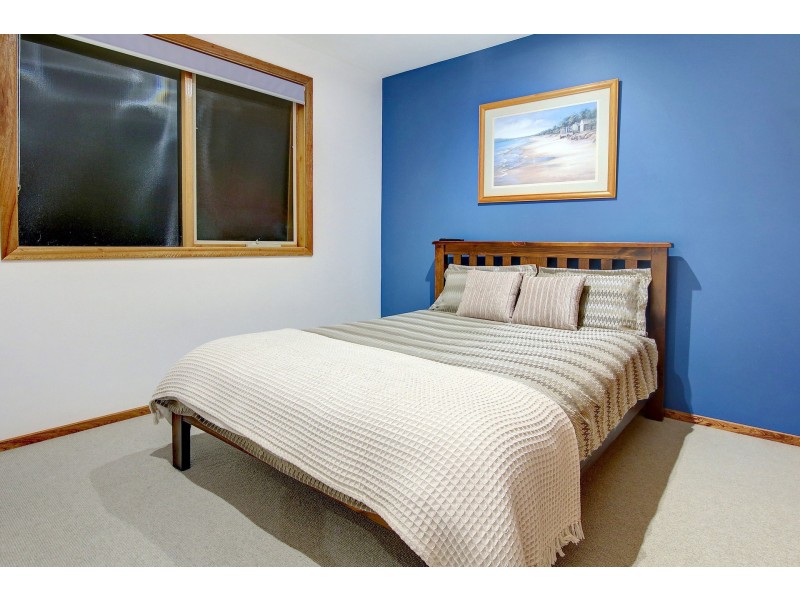 8 Albert Court, Dromana VIC 3936