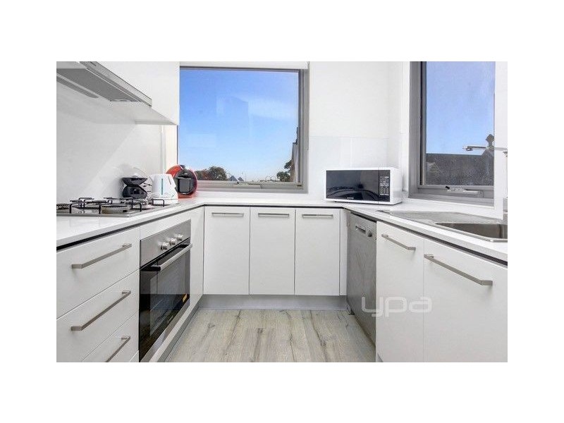 102/277 Point Nepean Road, Dromana VIC 3936