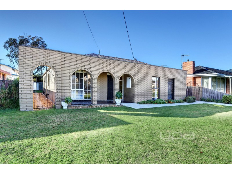 17 Heales Street, Dromana VIC 3936