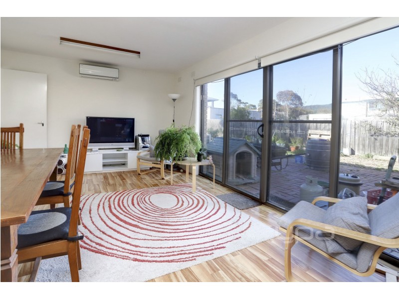 17 Heales Street, Dromana VIC 3936