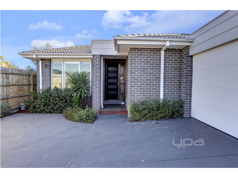 2A Rosalie Avenue, Dromana VIC 3936