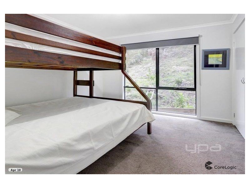 14 Mannana Street, Rye VIC 3941