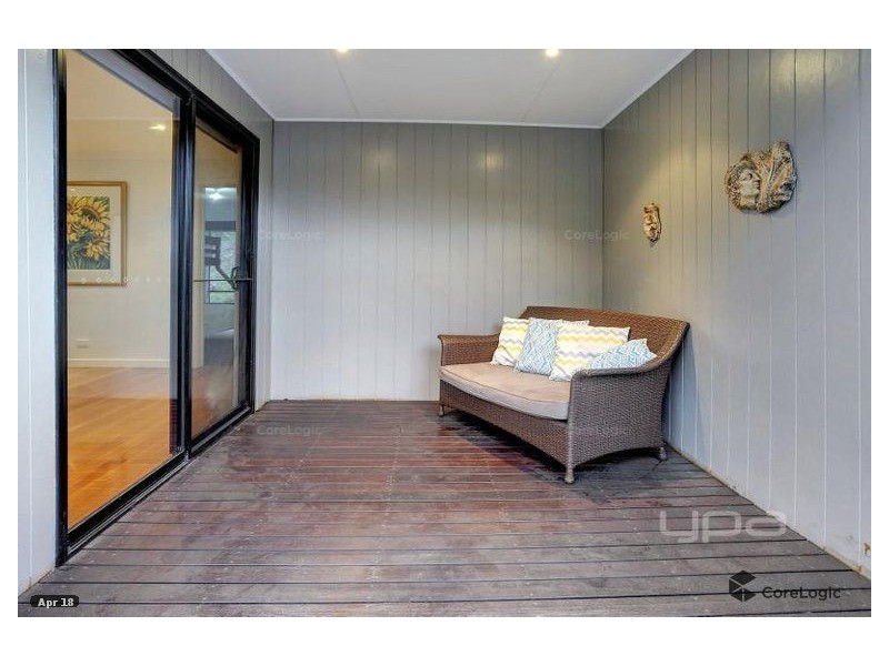 14 Mannana Street, Rye VIC 3941