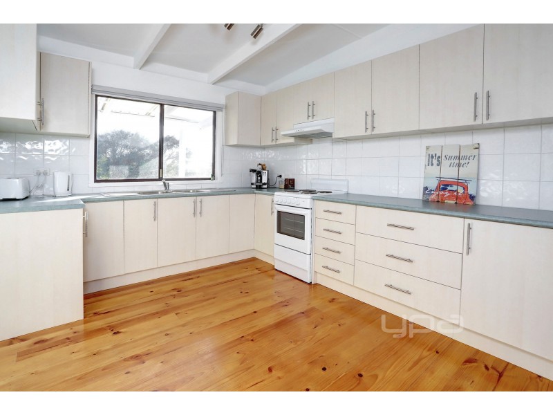 6 Melbourne Road, Rye VIC 3941