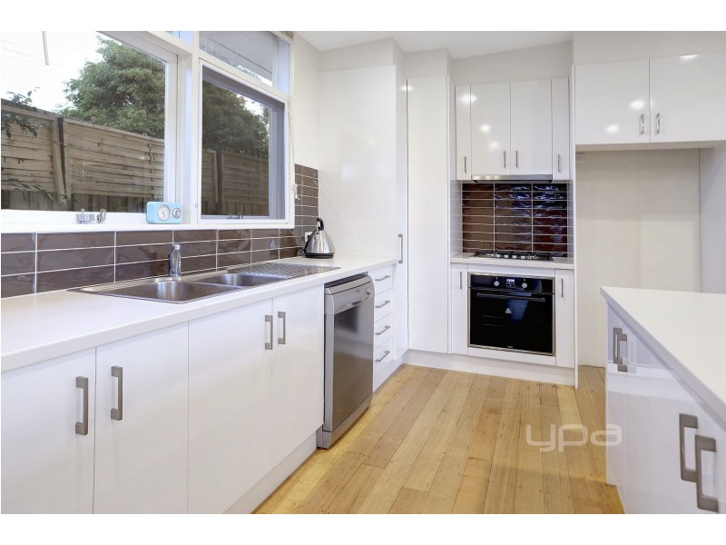 64 Kennington Road, Rosebud VIC 3939