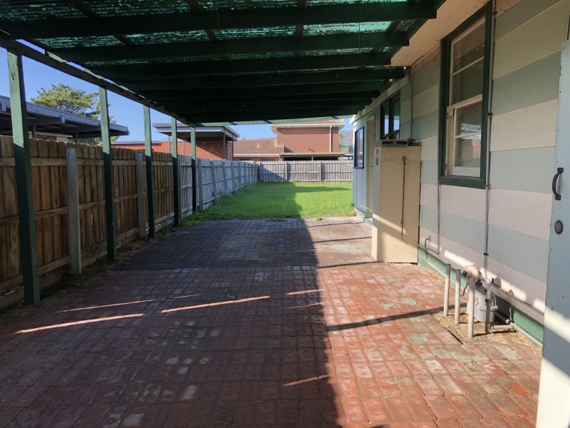 7 Joan Ave, Dromana VIC 3936