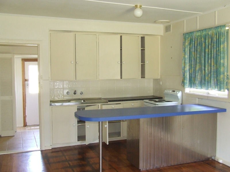 9 Joan Ave, Dromana VIC 3936