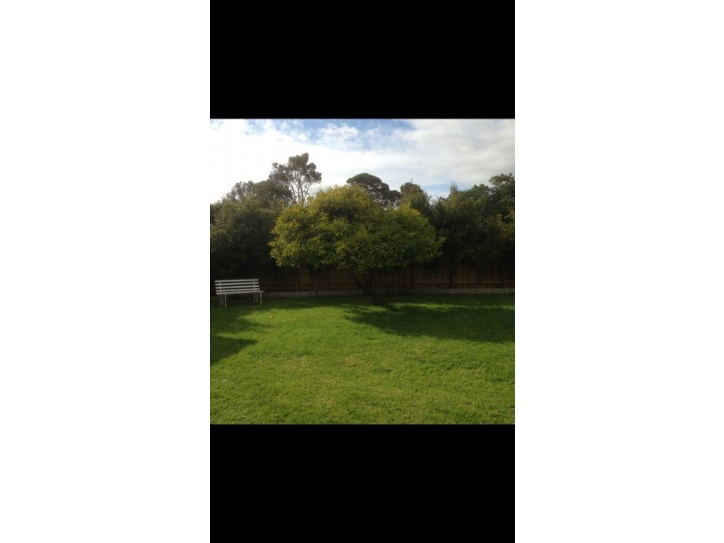 17  Seacombe Street, Dromana VIC 3936