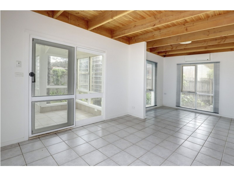 1a Wilson Street, Rosebud VIC 3939