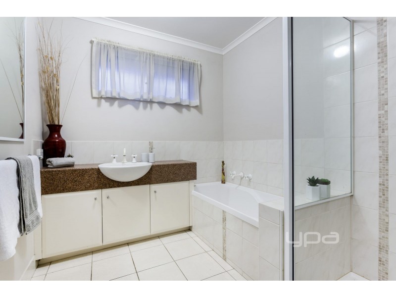 3 Sunrise Close, Safety Beach VIC 3936