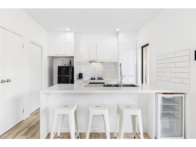 1/15 Coleus Street, Dromana VIC 3936