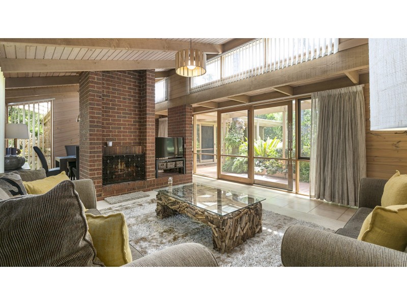 18  Hogan Drive, Rye VIC 3941