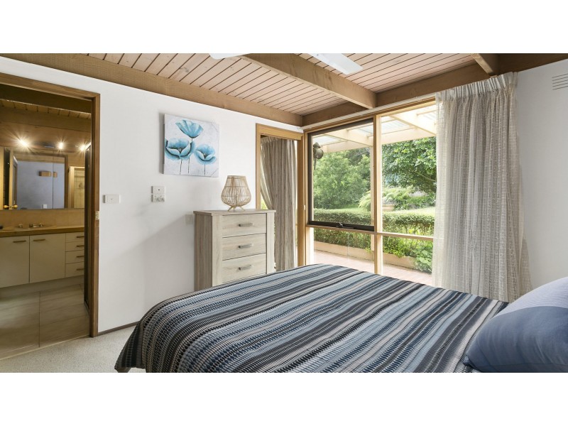 18  Hogan Drive, Rye VIC 3941