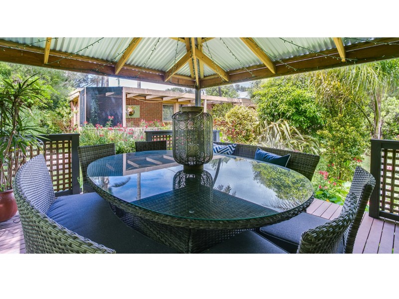 18  Hogan Drive, Rye VIC 3941