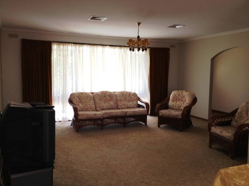 12 Park Avenue, Rosebud West VIC 3940