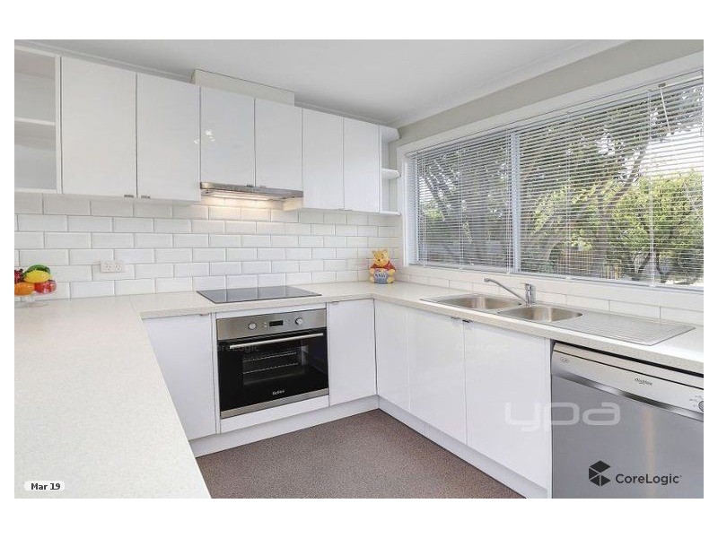 37 Shirlow Avenue, Rye VIC 3941