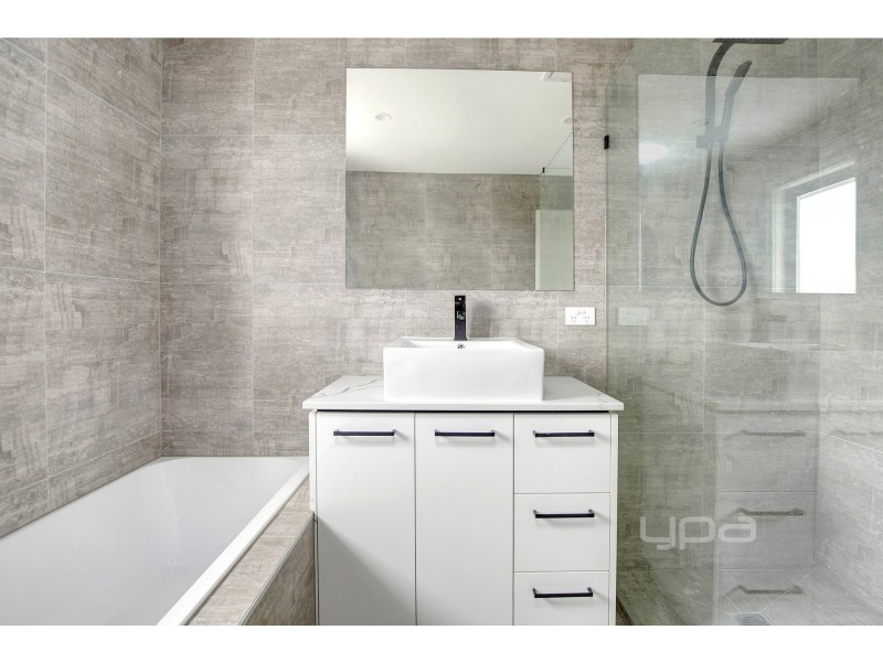 1/27 James Street, Dromana VIC 3936