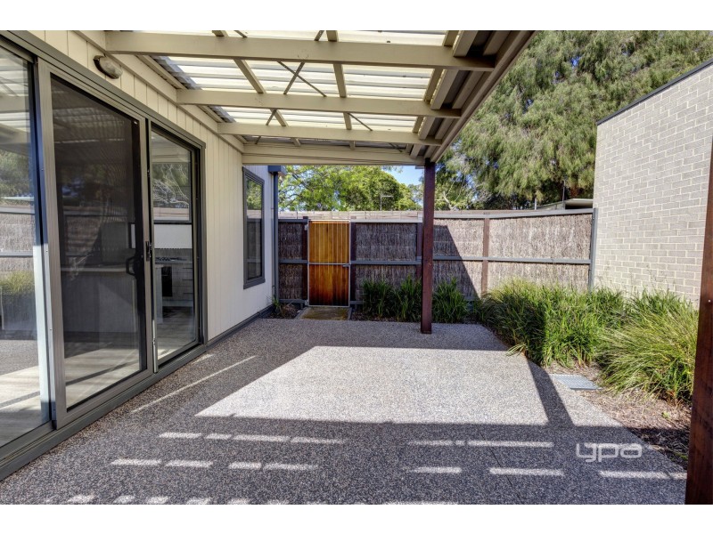 3/205 Dromana Parade, Safety Beach VIC 3936