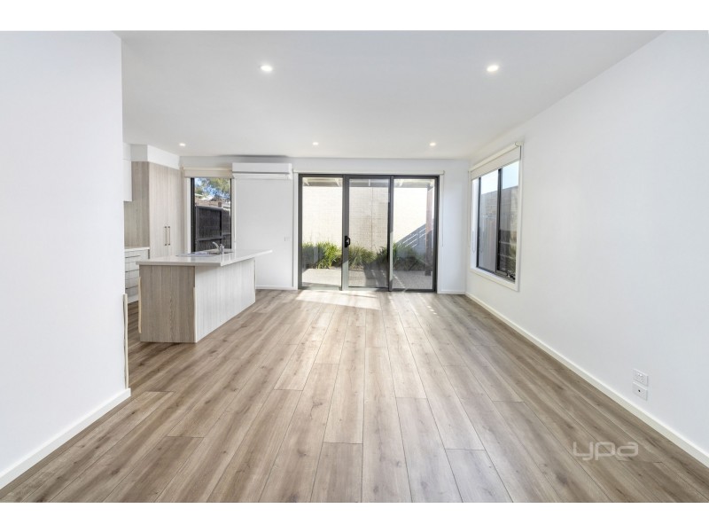 3/205 Dromana Parade, Safety Beach VIC 3936