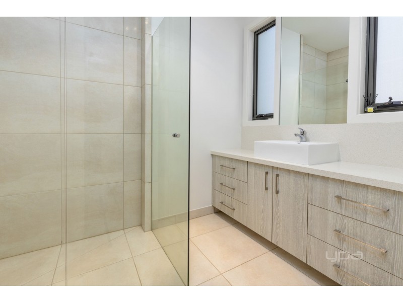 3/205 Dromana Parade, Safety Beach VIC 3936