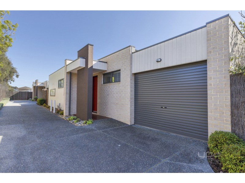 3/205 Dromana Parade, Safety Beach VIC 3936