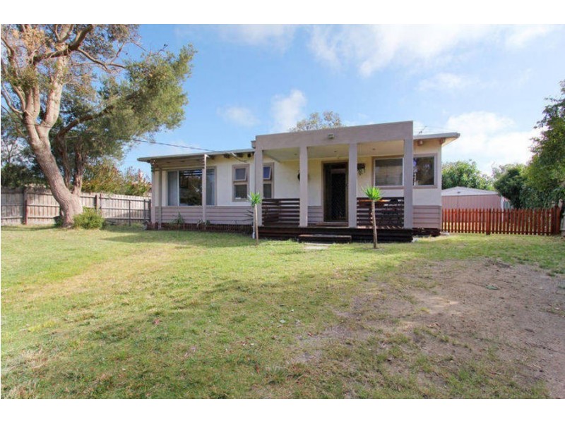 16 Williamson Street, Tootgarook VIC 3941