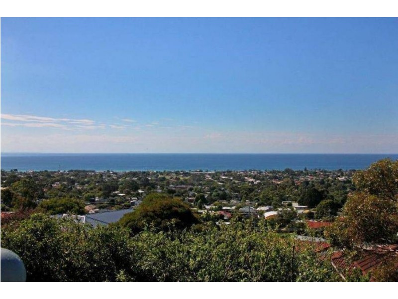 16 Hillview Street, Dromana VIC 3936