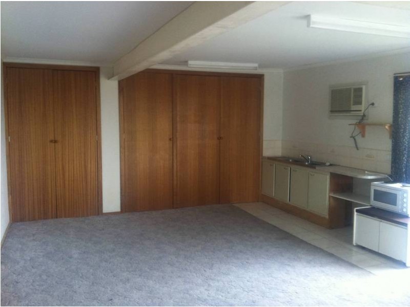 1/87 Bayview Road, Mccrae VIC 3938