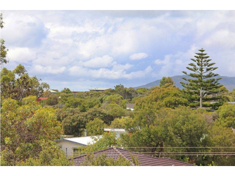 2/66 Weeroona Street, Rye VIC 3941