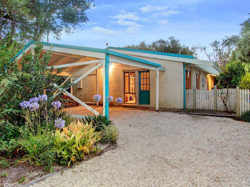 6 Evans Street, Rye VIC 3941