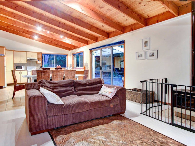 6 Evans Street, Rye VIC 3941