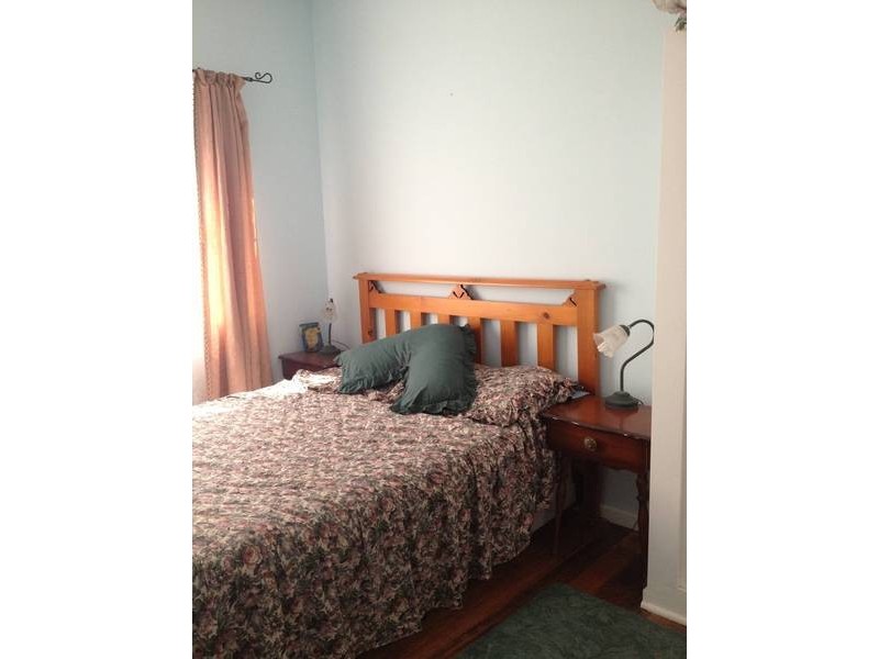 69 Fourth Avenue, Rosebud VIC 3939