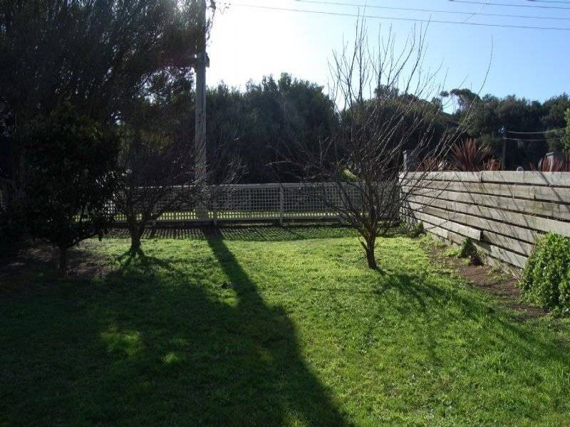 27 Fairhills Drive, Rye VIC 3941