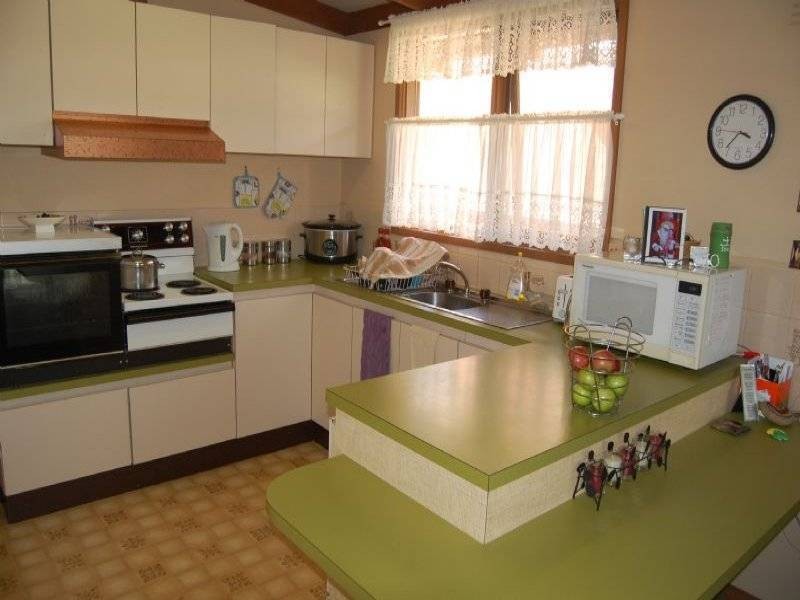 27 Fairhills Drive, Rye VIC 3941