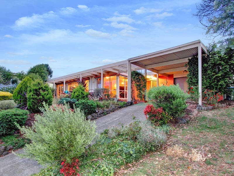 14 Edith Place, Dromana VIC 3936