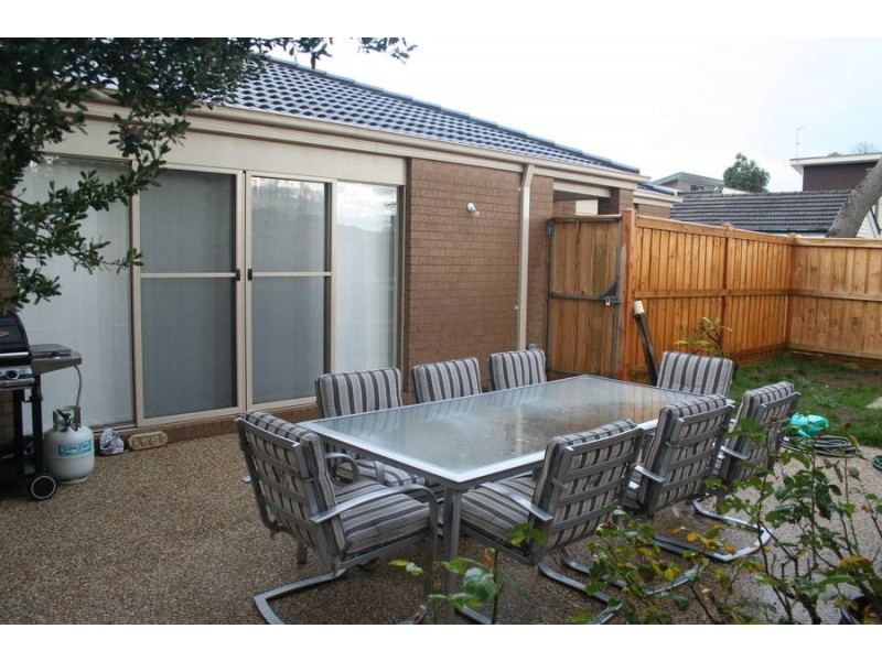 1 23 Grenville Grove, Rosebud West VIC 3940