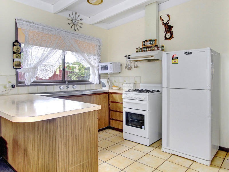 11 Mathis Avenue, Tootgarook VIC 3941