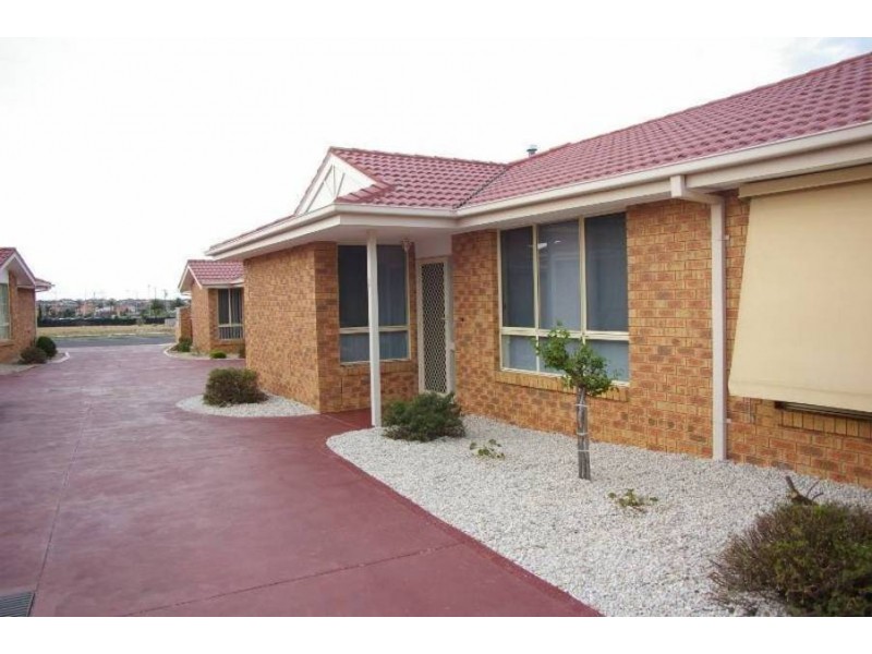 2/30-38 Trickey Avenue, Sydenham VIC 3037