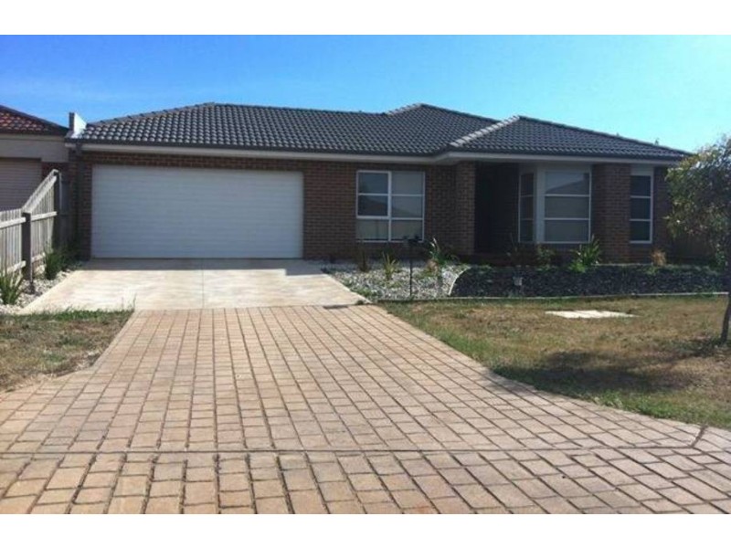 10  Merrijig Court, Kurunjang VIC 3337